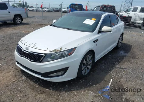 2012 Kia Optima Sx z USA, uszkodzony, nr VIN 5XXGR4A62CG061691